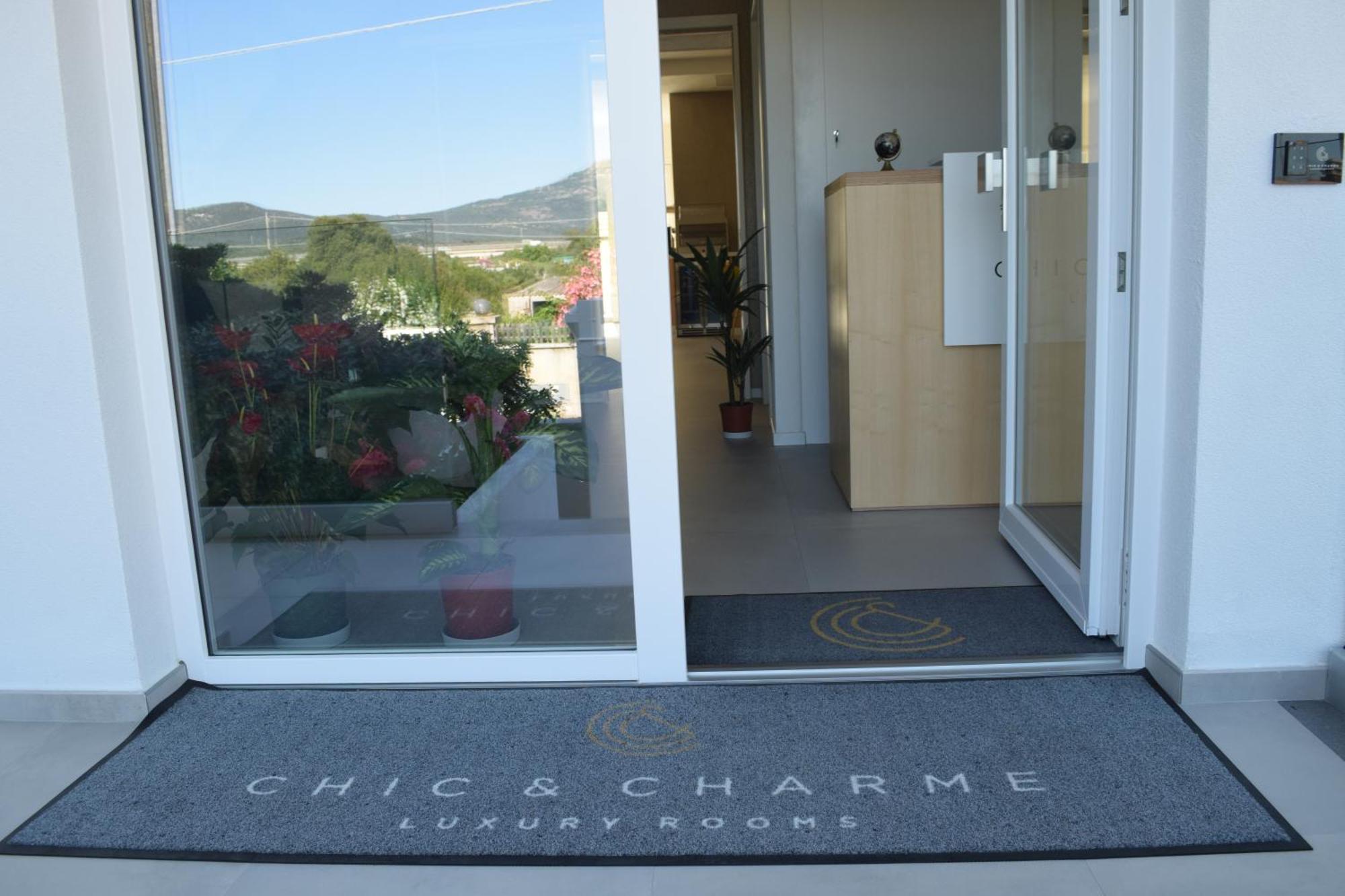 Chic & Charme Luxury Rooms Olbia Buitenkant foto