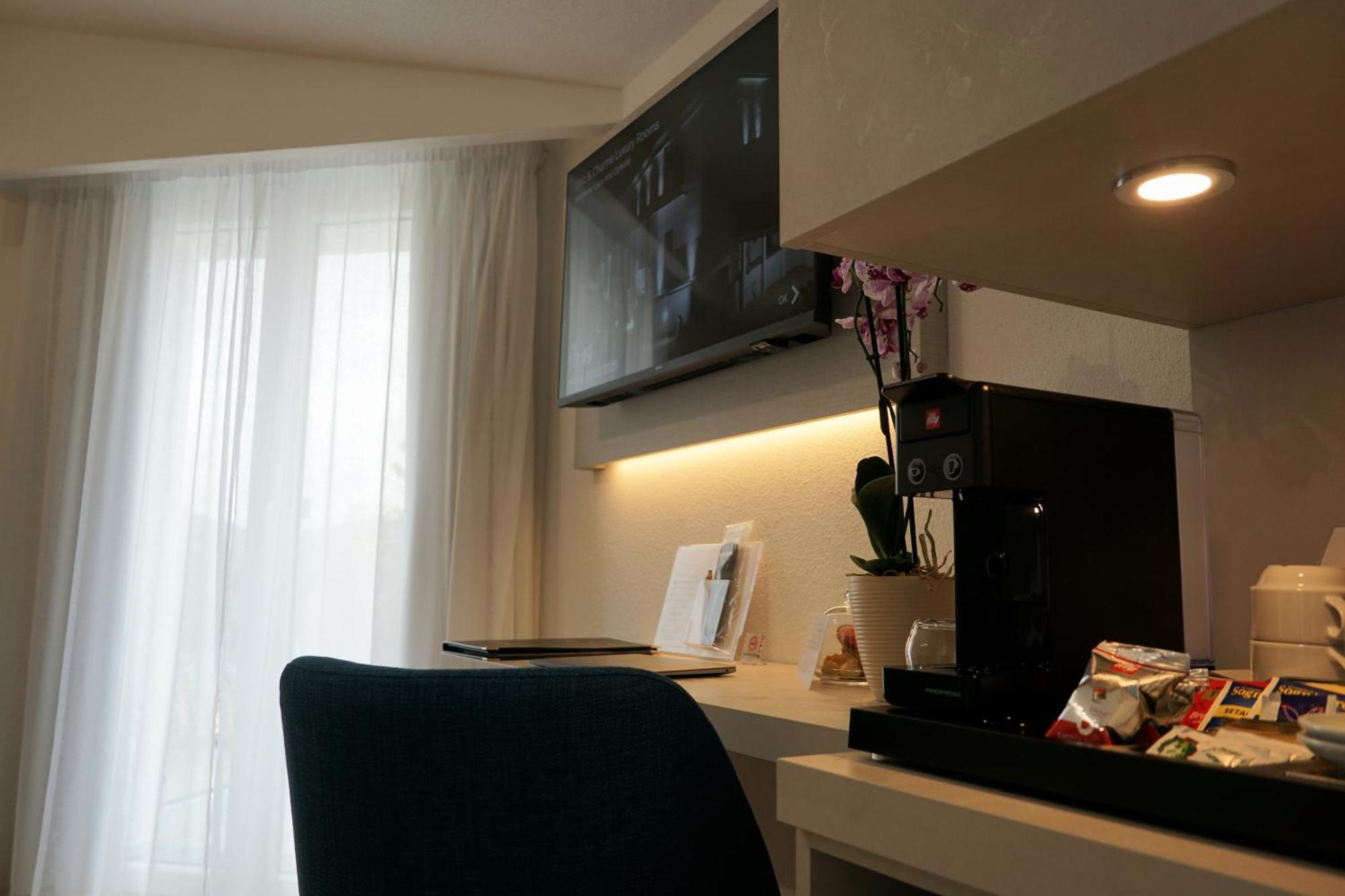 Chic & Charme Luxury Rooms Olbia Buitenkant foto